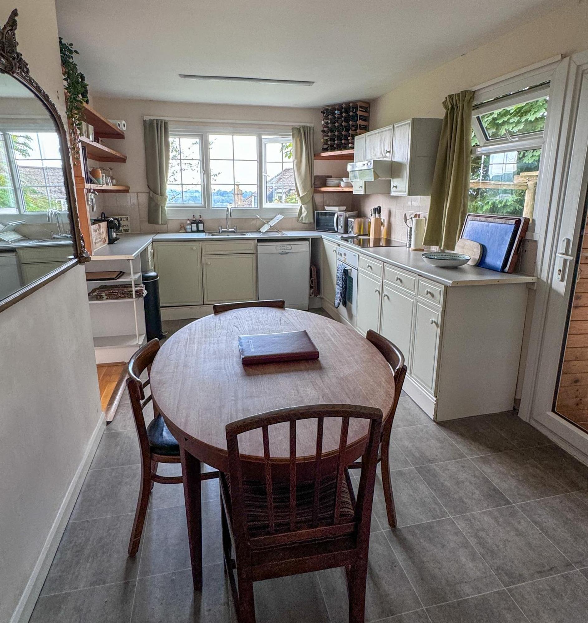 Spacious Home In Bath, Nature And City! Екстер'єр фото